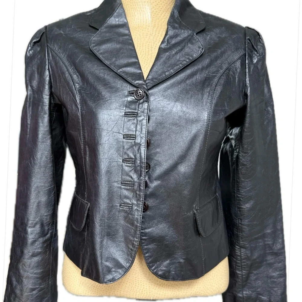 🍀Special Deal Genuine Leather Blazer Jacket- Ultra Soft and Classic Feminine Fit - Picture 9 of 15